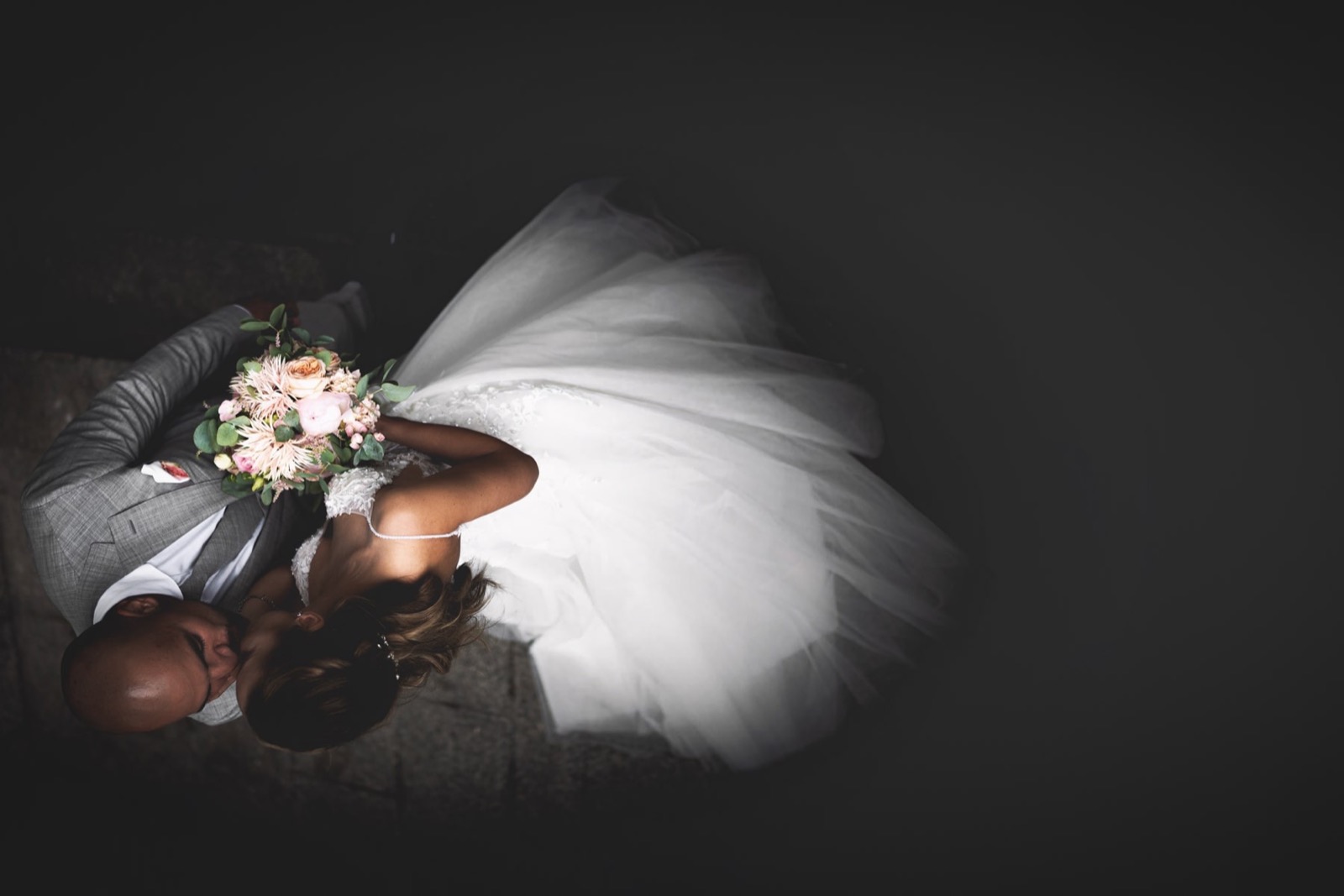 Brautpaarshooting von oben – Hochzeitsfotograf Hamburg