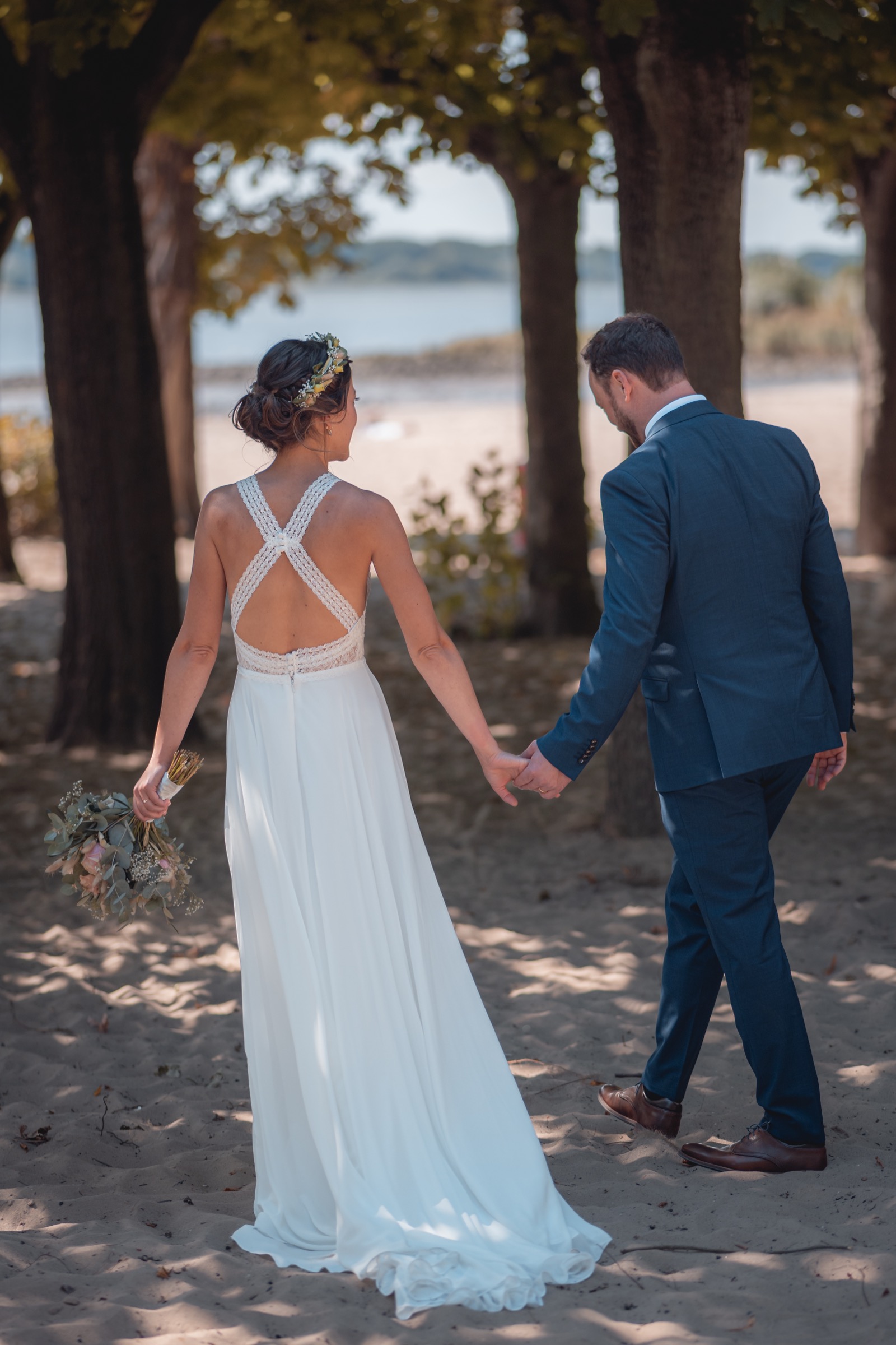 Birte und Julian – Strandspaziergang bei Sonnenuntergang